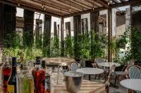 Toto Hotel - bar