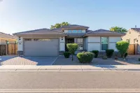 The One | Glendale | Pool & Spa | State Farm - 2-Star