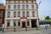 Altstadthotel Harburg فنادق في Rosengarten