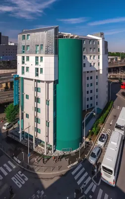 Hotel Reseda فنادق في Bagnolet