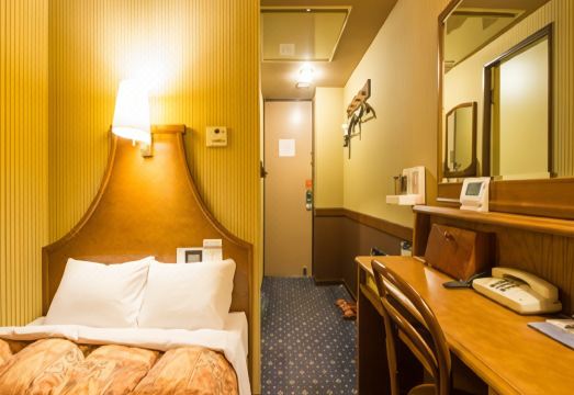 3. 호텔 뉴 스테이..