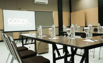 Cozzy Stay Hotel Semarang by Sinergi