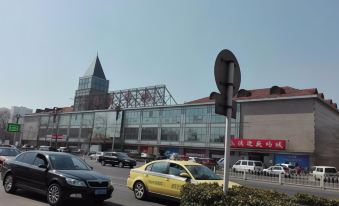 7 Days Inn (Tangshan Silicon Valley Digital City) - Housity