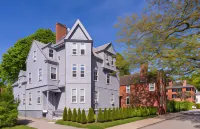 Admiral Sims House on Catherine St and Mill St
