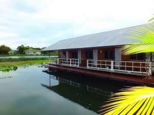 羅望子北碧府旅館