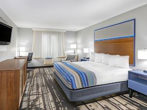 AmericInn by Wyndham Pella