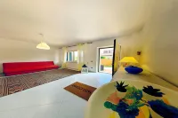 Piana Apartment فنادق في Carloforte