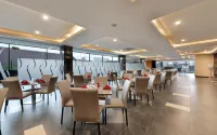 Serela Waringin by Kagum Hotels - breakfast