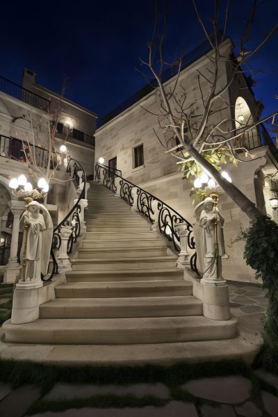 施設外観 セイクリッド ハウスの写真