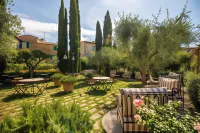 Borgo San Quirico d'Orcia B&B - Capitano Collection Các khách sạn ở San Quirico d'Orcia