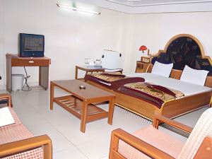Hotel Lajwanti