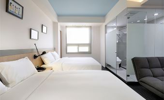 Hommie Inn