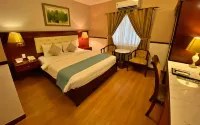 S79 Vuon Saigon Hotel & Spa Hotel in zona Phuoc An Hoi Quan Pagoda