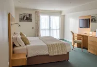 Croyde Bay Hotel or Self Catering Hotel a Braunton