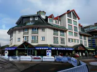 Apartamentos Sabica Nevada Plaza - 3-Star