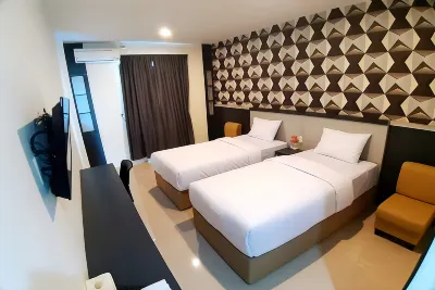 Shangrila Hotel Hotel dekat Masjid LDII "Al-Falah" Bunut Seberang