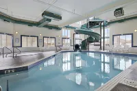 Super 8 by Wyndham High River AB Hotels in Foothills County