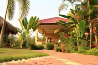 Mai Siam Resort Hotels near Chae Son National Park