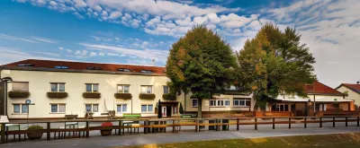 Hotel & Gasthaus Zum Eichenkranz - Uwe Kuhlmey Hotels in Jüterbog