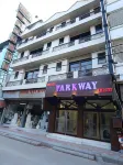 Hotel Parkway Deluxe Отели рядом с достопримечательностью «Чандни Човк»