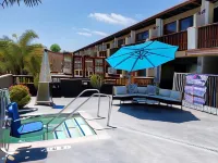 Holiday Inn Express & Suites Solana Beach-Del Mar Hotels in Solana Beach