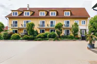 Gasthaus Hotel Ostermeier فنادق في Rudelzhausen