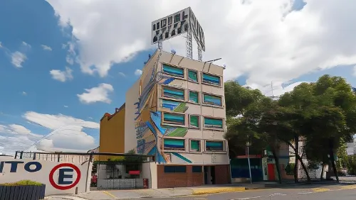 Hotel Unico - 2-Star