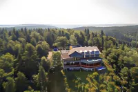 Augustusberg Hotel & Restaurant Hotels in Sachsische Schweiz-Osterzgebirge