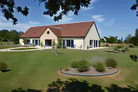 Aux 3 Forêts Hotels in Commentry