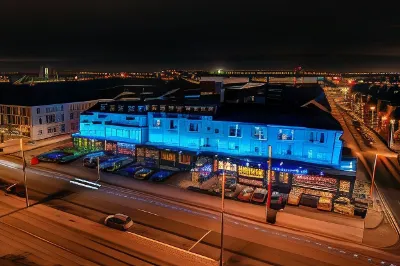 Lyndene Hotel