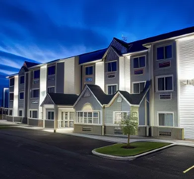 Microtel Inn & Suites by Wyndham Sault Ste. Marie