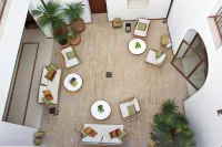 Puerta de la Ribera Suites فنادق في قرطبة