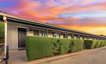 Burringa Garden Motel - Housity