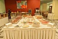 Grand Hotel Delle Terme - breakfast
