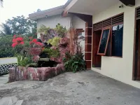 Hotel Abimanyu Bandungan Hotel dekat Pintu Masuk Dusun Semilir