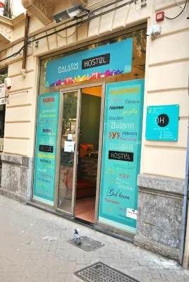 Balarm - Hostel and Bar