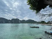 Bodega Koh Phi Phi