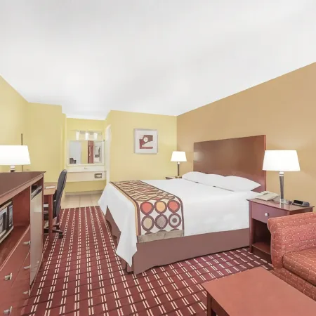 Super 8 by Wyndham Kerrville TX