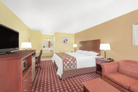Super 8 by Wyndham Kerrville TX