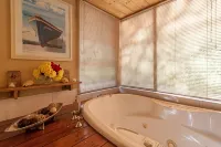 William Bay Cottages Hotels in Denmark