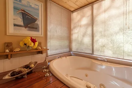 William Bay Cottages