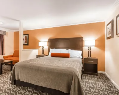 Rodeway Inn & Suites Colton-Riverside Hotels in Colton