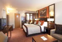 Best Western Plus Milford Hotel Hotels in Castleford
