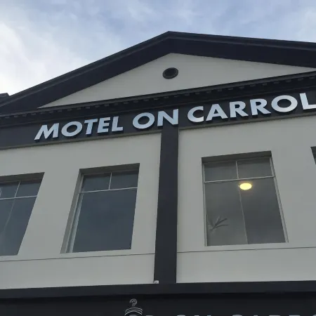 Motel on Carroll Отели рядом с достопримечательностью «St Clair»