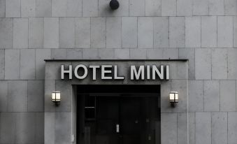 Hotel Mini