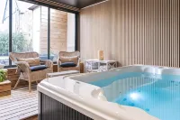 Villa Augeval Hôtel de Charme & Spa Hotels in Deauville