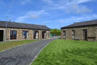 Fernhill Bed and Breakfast Hotels in Newhey