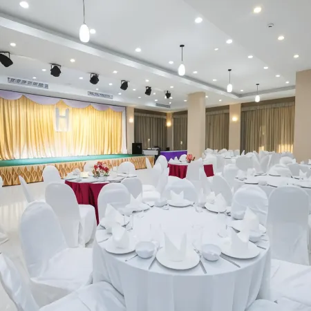 Hansanan Hotel