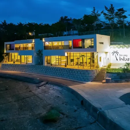 Namhae Be My Island Pool Villa
