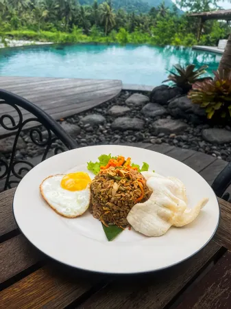 Natya River Sidemen Отели рядом с достопримечательностью «Klungkung Temple»